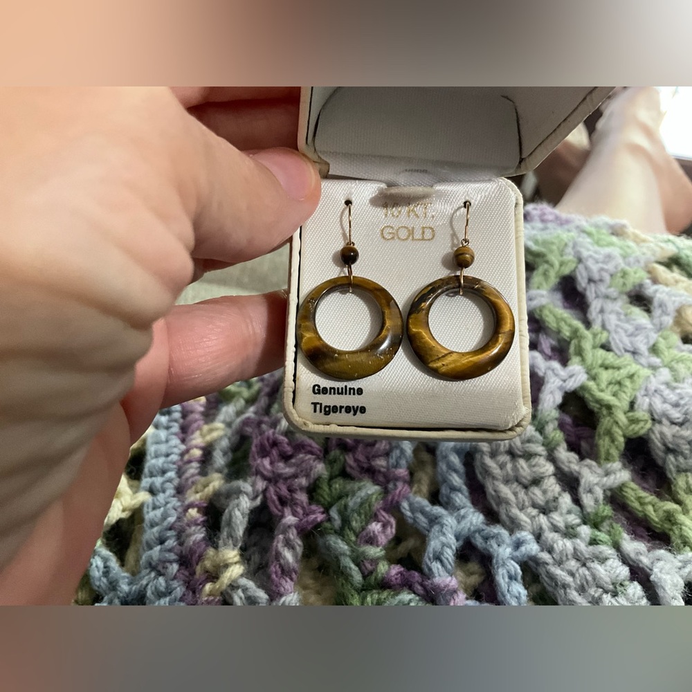 Kohl's 10k Yellow Gold and Brown Tiger Eye Hoop Earrings. Estate Find